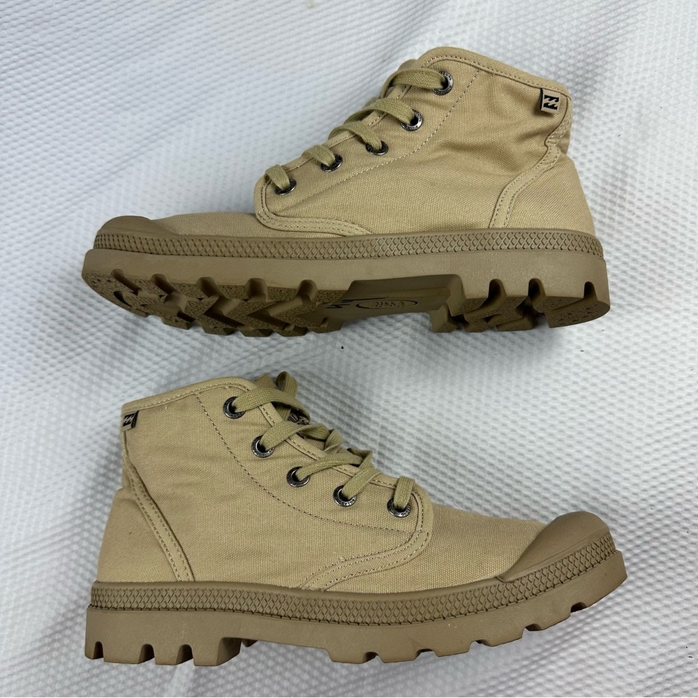 Billabong ladies Canvas Boots